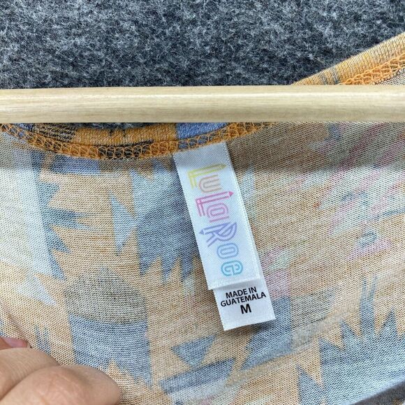 5/$45 LulaRoe T-Shirt Women M Medium Orange Geometric Short Sleeve Round Neck - Picture 5 of 9